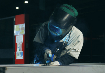 有資格者多数在籍